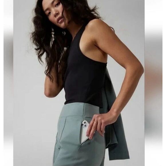ATHLETA Eastbound Straight Pant Sz 12 Work Stretch Tencel Sage Green Zip Pockets - Picture 3 of 16